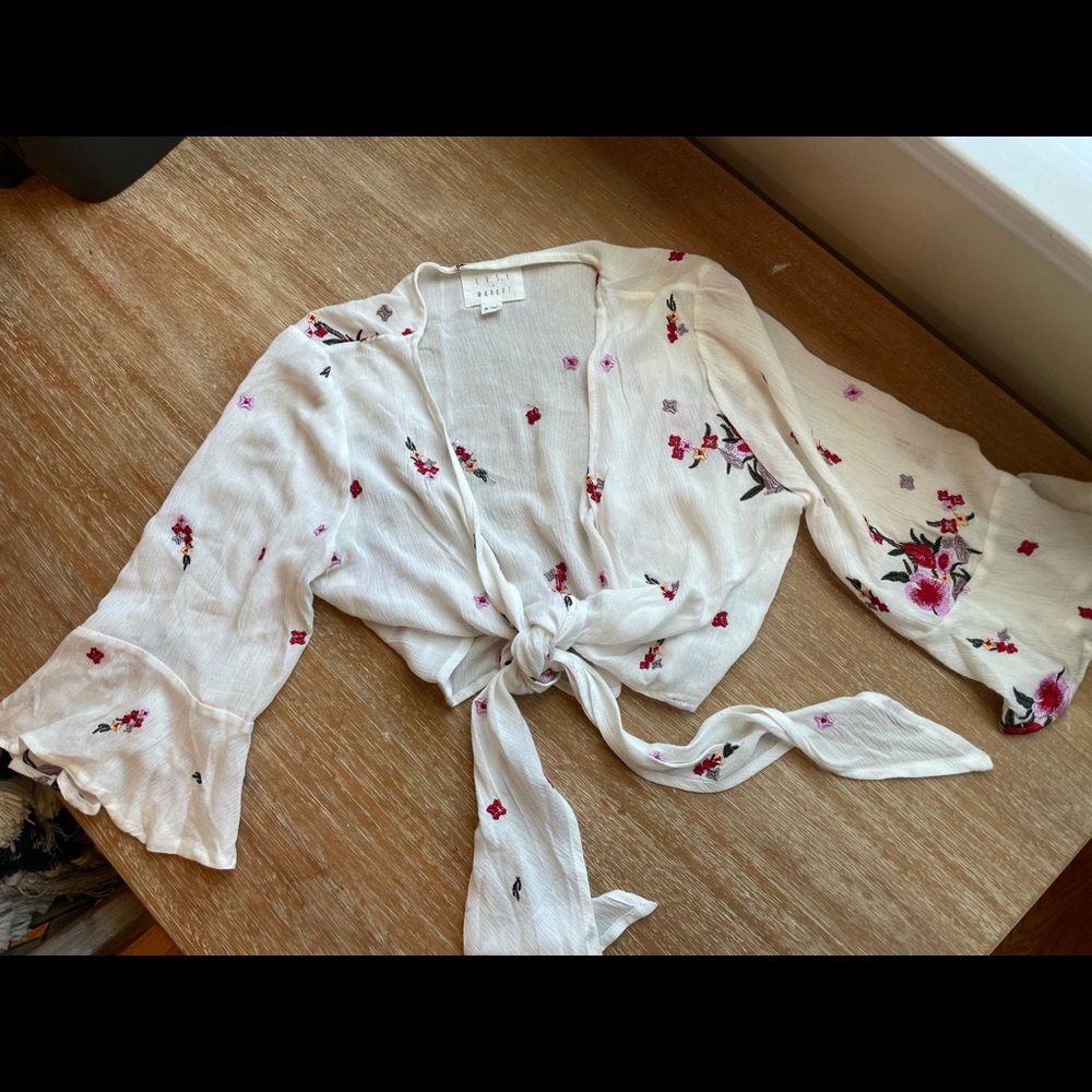 Lost + wander tie top